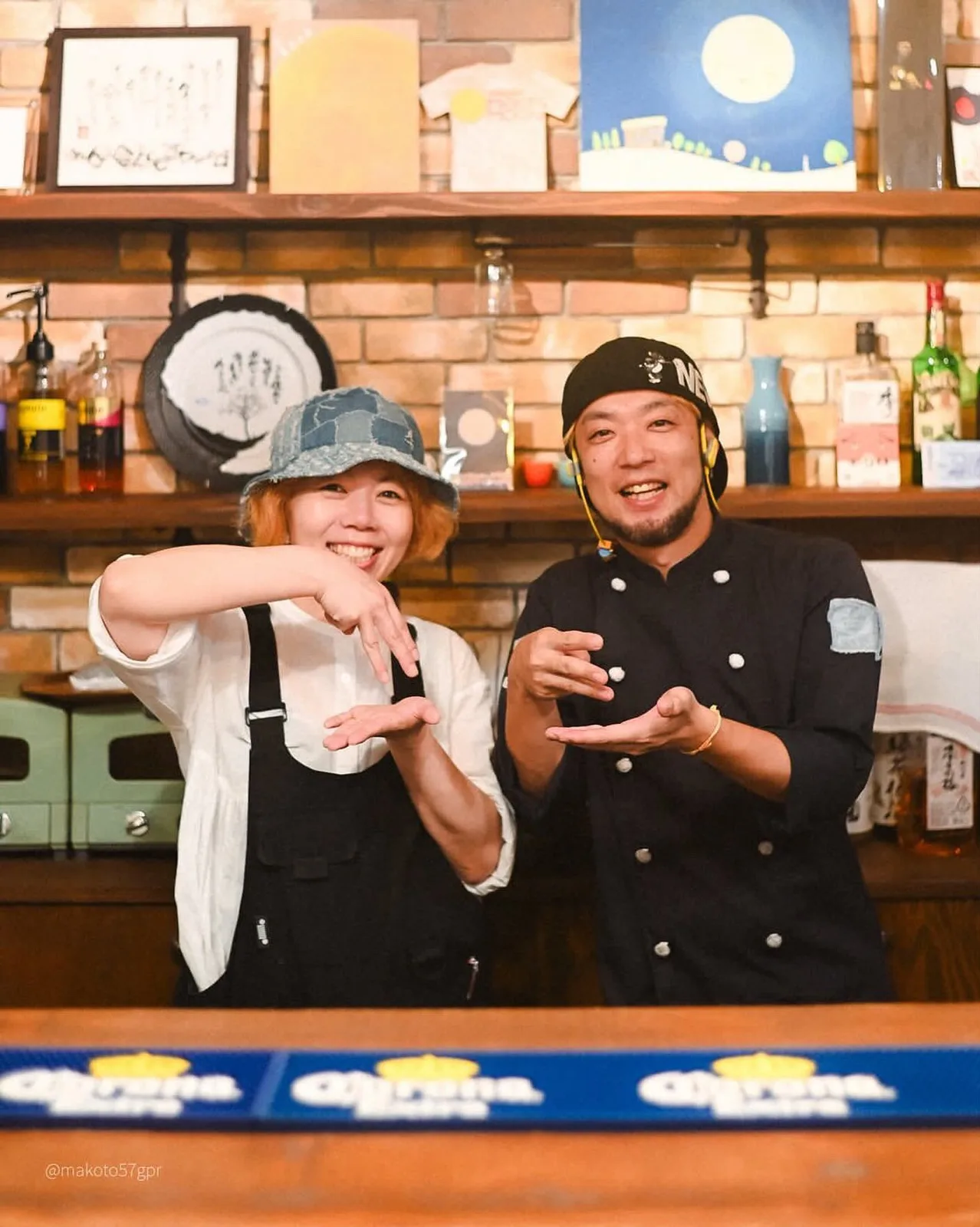 CAFE&BAR MAKES MOONの店長と奥様